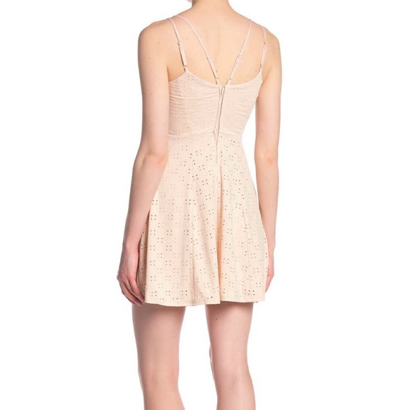 Nickie Lew Skater Dress - Picture 4 of 9